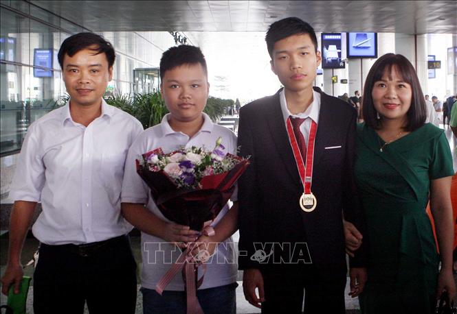 Trong ảnh: Bùi Hồng Đức - Gương mặt trẻ Việt Nam tiêu biểu năm 2020 lĩnh vực học tập bên gia đình. Ảnh: Thanh Tùng – TTXVN