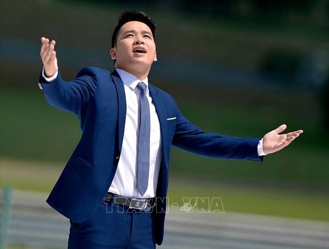 Trong ảnh: Ninh Đức Hoàng Long - Gương mặt trẻ Việt Nam triển vọng năm 2020 lĩnh vực Văn hóa nghệ thuật. Ảnh: TTXVN phát