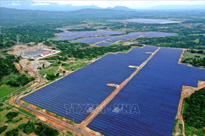 Vietnam among top three leading nations in renewable energy shift in ...