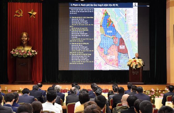 Trong ảnh: Hội nghị công bố 6 đồ án quy hoạch phân khu đô thị nội đô.  Ảnh: TTXVN