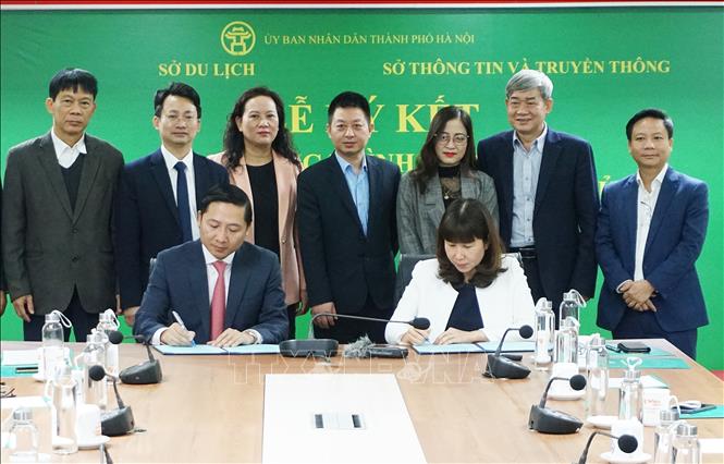 Photo: A view of the signing ceremony. VNA Photo: Đinh Thuận