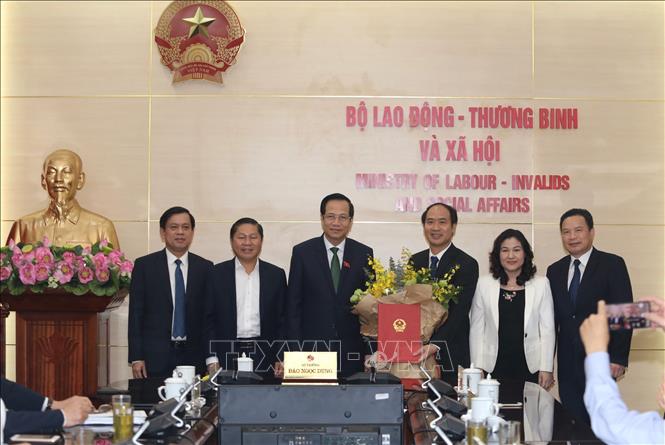 Trong ảnh: Lãnh đạo Bộ Lao động - Thương binh và Xã hội. Ảnh: Hoàng Hiếu - TTXVN 
