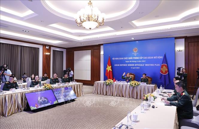 Trong ảnh: Đoàn Bộ Quốc phòng Việt Nam dự Hội nghị Quan chức Quốc phòng cấp cao ASEAN mở rộng tại điểm cầu Hà Nội. Ảnh: Dương Giang - TTXVN