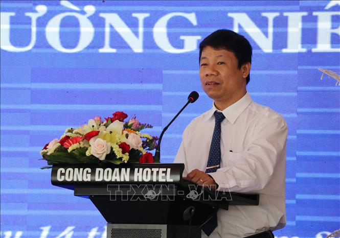 Trong ảnh: Tổng Giám đốc Công ty Công ty Cổ phần Thủy điện Sông Ba Hạ Trần Lý phát biểu tại Đại hội đồng cổ đông. Ảnh: Phạm Cường - TTXVN