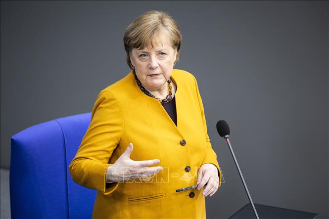 Trong ảnh: Thủ tướng Đức Angela Merkel phát biểu tại Berlin ngày 24/3/2021. Ảnh: THX/TTXVN