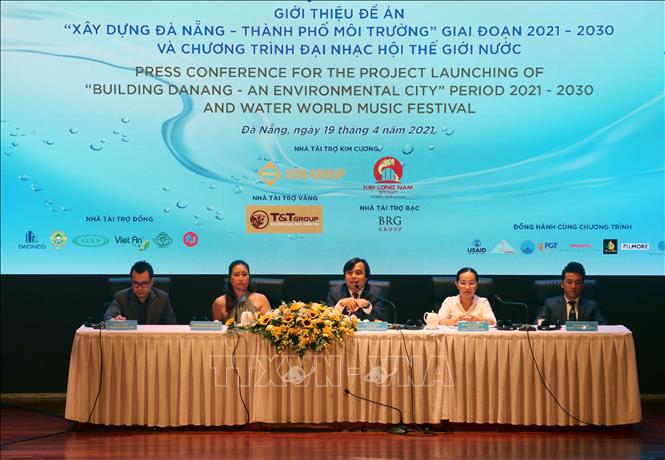 Trong ảnh: Quang cảnh buổi họp báo. Ảnh: Trần Lê Lâm - TTXVN 