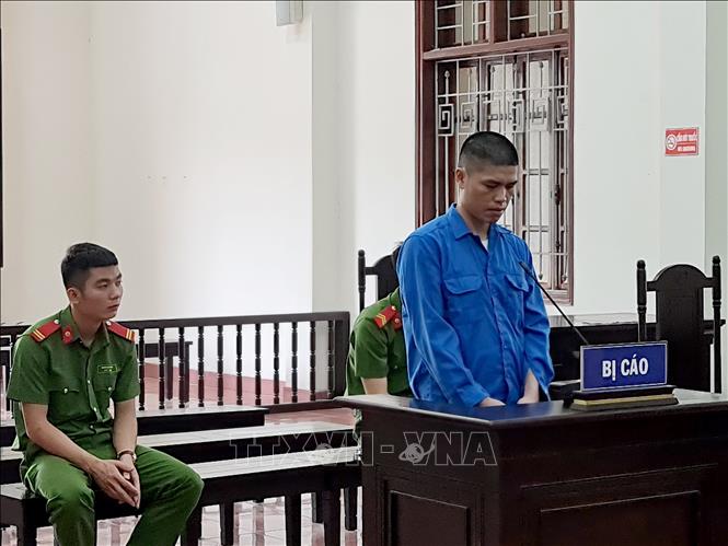 Trong ảnh: Bị cáo nguyễn Công Quân tại phiên toà. Ảnh: Vũ Hà- TTXVN