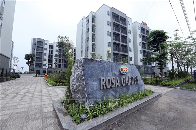 Trong ảnh: Công trình nhà ở xã hội CT-08 HUD Rosa Garden là khối nhà đầu tiên của chuỗi dự án nhà ở xã hội của Khu đô thị mới Thanh Lâm-Đại Thịnh II. Ảnh: Phan Tuấn Anh - TTXVN