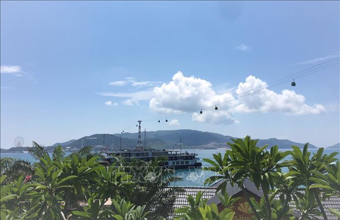 Ráº¥t Ä'ong Khach Du Lá»‹ch Ä'áº¿n Khanh Hoa Trong Dá»‹p Nghá»‰ Lá»… 30 4 1 5 áº£nh Thá»i Sá»± Trong NÆ°á»›c VÄƒn Hoa Xa Há»™i Thong Táº¥n Xa Viá»‡t Nam Ttxvn