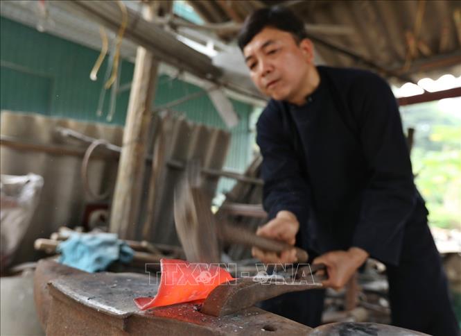 Trong ảnh: Sản phẩm dao của Hợp tác xã Minh Tuấn Phúc Sen ở xã Phúc Sen, huyện Quảng Uyên, tỉnh Cao Bằng đạt chứng nhận sản phẩm nông nghiệp tiêu biểu 