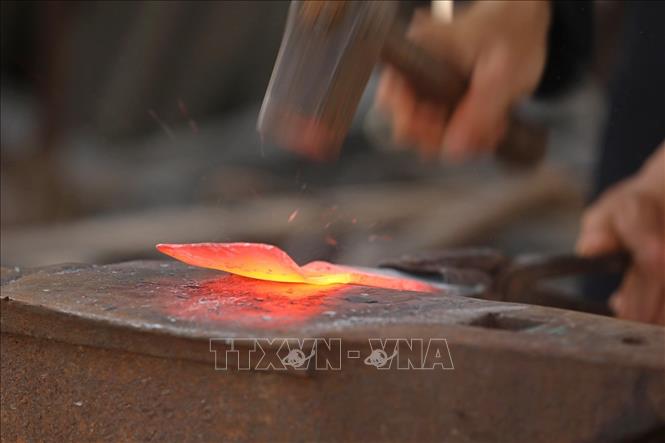 Trong ảnh: Sản phẩm dao của Hợp tác xã Minh Tuấn Phúc Sen ở xã Phúc Sen, huyện Quảng Uyên đạt chứng nhận sản phẩm nông nghiệp tiêu biểu 