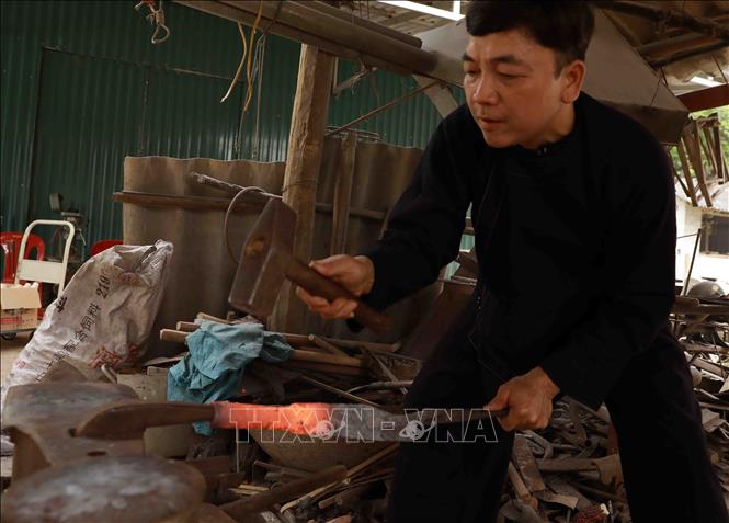 Trong ảnh: Sản phẩm dao của Hợp tác xã Minh Tuấn Phúc Sen ở xã Phúc Sen, huyện Quảng Uyên, tỉnh Cao Bằng đạt chứng nhận sản phẩm nông nghiệp tiêu biểu 