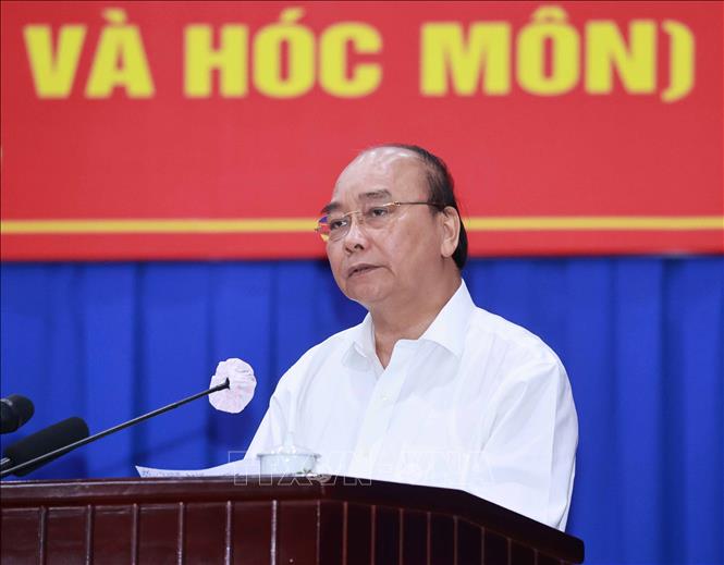 Chủ tịch nước Nguyễn Xuân Phúc tiếp xúc cử tri, vận động ...