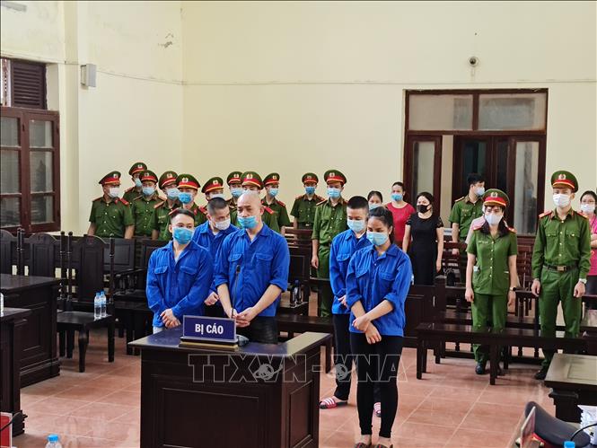 Trong ảnh: Bị cáo Nguyễn Văn Dũng (tức Dũng 