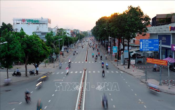 Trong ảnh: Đường Quang Trung, phường 10, quận Gò Vấp, trong những ngày đầu giãn cách. Ảnh: An Hiếu- TTXVN