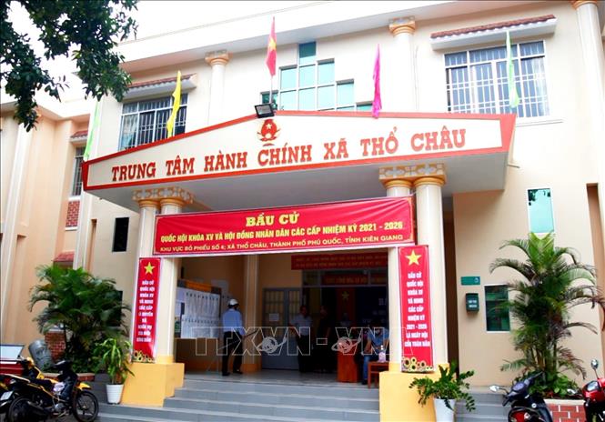 Trong ảnh: Trung tâm hành chính xã đảo Thổ Châu, thành phố Phú Quốc (Kiên Giang). Ảnh: Hồng Đạt - TTXVN
