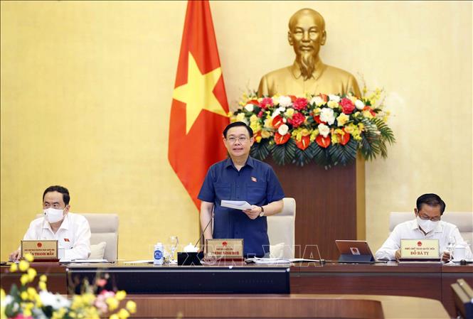 Chủ tịch Quốc hội Vương Đình Huệ phát biểu khai mạc Phiên họp thứ 57 của Ủy ban Thường vụ Quốc hội. Ảnh: Doãn Tấn - TTXVN