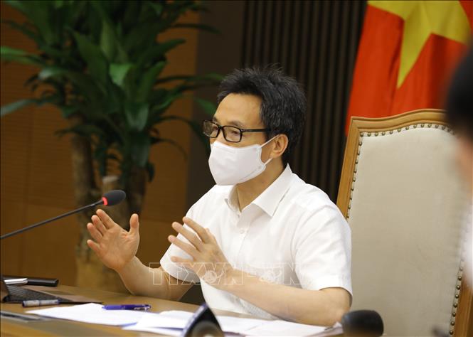 COVID-19: Phó Thủ tướng Vũ Đức Đam chủ trì họp với TP Hồ ...