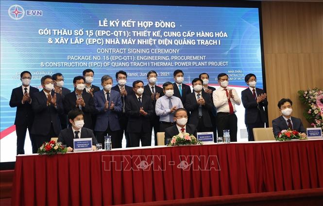 Photo: A view of the signing ceremony. VNA Photo: Ngọc Hà