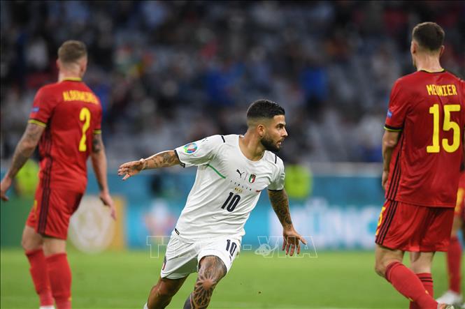 Trong ảnh: Pha ăn mừng bàn thắng nâng tỷ số lên 2-0 của tiền đạo Italy Lorenzo Insigne (giữa) trong trận tứ kết EURO 2020 gặp tuyển Bỉ ở Munich, Đức ngày 2/7/2021. Ảnh: AFP/TTXVN