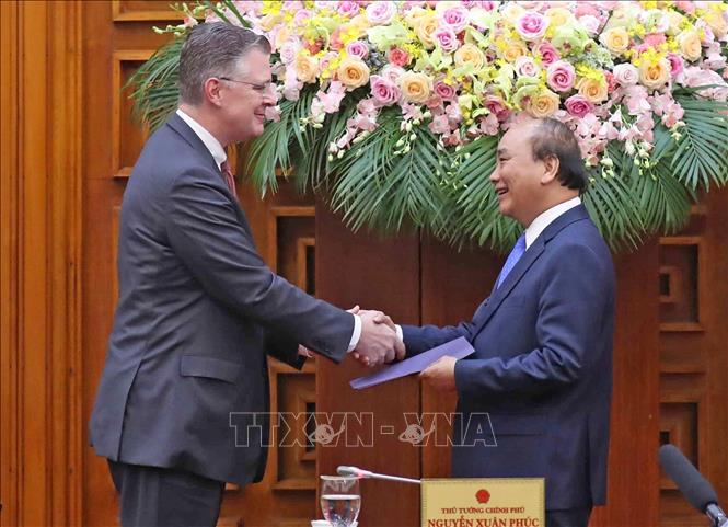 Trong ảnh: Thủ tướng Nguyễn Xuân Phúc tiếp Đoàn doanh nghiệp thuộc Hội đồng Kinh doanh Hoa Kỳ-ASEAN (US-ABC) do ông Alex Feldman, Chủ tịch kiêm Giám đốc điều hành US-ABC dẫn đầu (4/3/2020). Ảnh: Thống Nhất - TTXVN