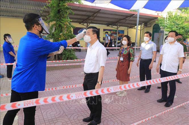 Chủ tịch Hà Nội Chu Ngọc Anh kiểm tra công tác tổ chức Kỳ ...