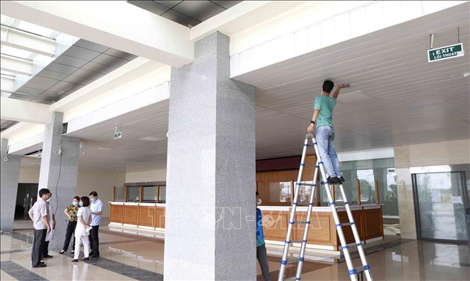 Trong ảnh: Bệnh viện Sản – Nhi tỉnh Vĩnh Phúc cơ sở mới tại xã Đồng Văn, huyện Yên Lạc và xã Hợp Thịnh, huyện Tam Dương chuẩn bị được đưa vào hoạt đồng. Ảnh: Hoàng Hùng - TTXVN