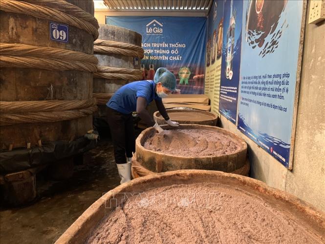 Photo: Le Gia shrimp paste from Hoang Hoa district’s Hoang Phu commune is exported to Russia, the Republic of Korea, Taiwan (China) and South Africa. VNA Photo: Hoa Mai