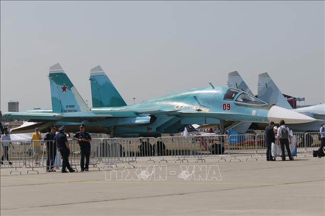 Trong ảnh: Máy bay chiến đấu Sukhoi Su-34 của quân đội Nga được giới thiệu tại triển lãm. Ảnh: Trần Hiếu - PV TTXVN tại Nga