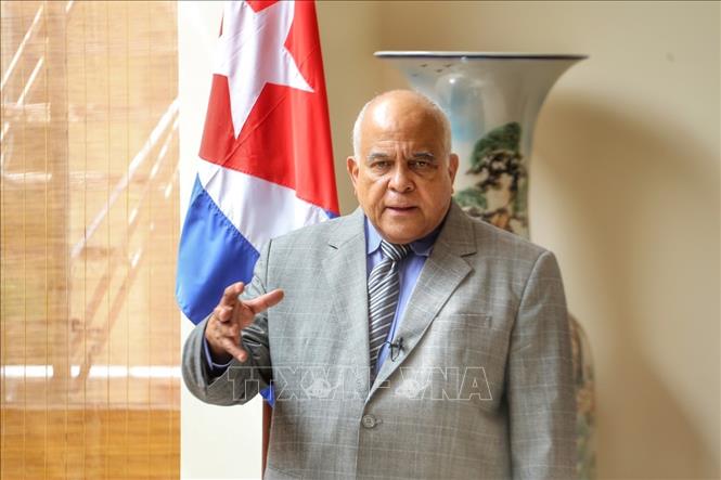 Trong ảnh: Ngài Orlando Hernández Guillén, Đại sứ Đặc mệnh toàn quyền Cộng hoà Cuba tại Việt Nam phát biểu. Ảnh: Tuấn Đức - TTXVN