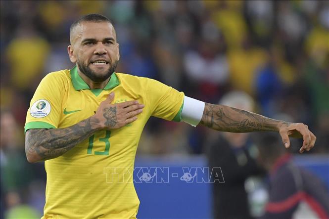 Olympic Tokyo 2020: Dani Alves quyết tâm mang chiến thắng về cho Brazil -  Ảnh thời sự quốc tế - Văn hóa xã hội - Thông tấn xã Việt Nam (TTXVN)