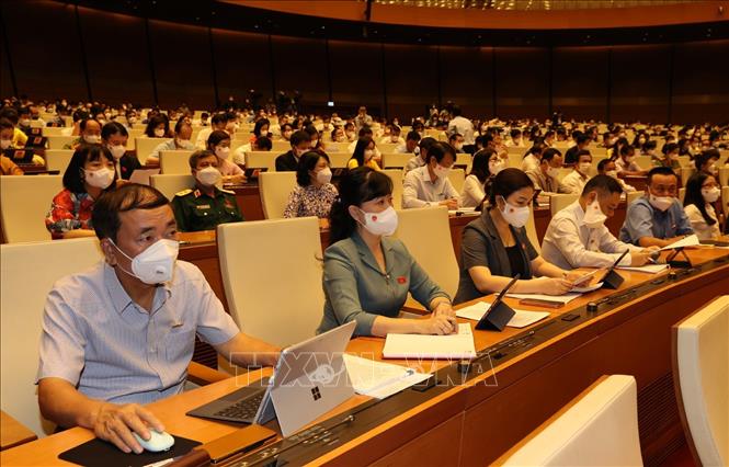 Đoàn đại biểu Quốc hội tỉnh Bắc Ninh tham dự phiên họp sáng 22/7. Ảnh: Trí Dũng-TTXVN