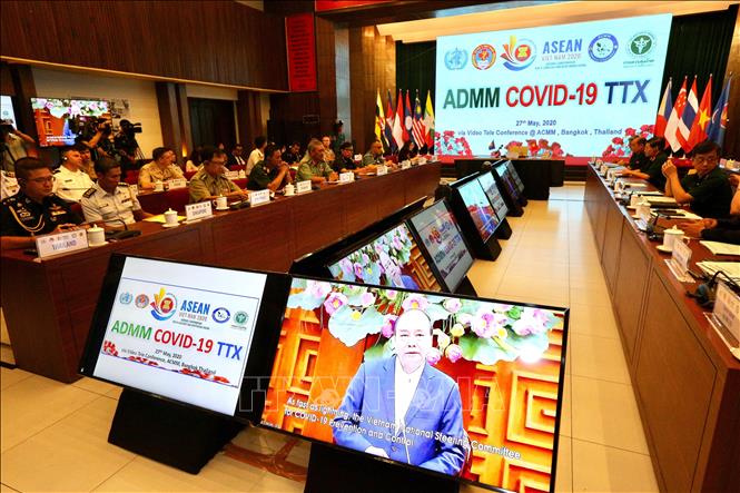 Trong ảnh: Cục Quân y (Tổng cục Hậu cần, Bộ Quốc phòng) tổ chức diễn tập trực tuyến cơ chế phòng, chống dịch COVID-19 giữa quân y các nước ASEAN (ADMM COVID-19), ngày 25/7/2020. Ảnh: Dương Giang - TTXVN