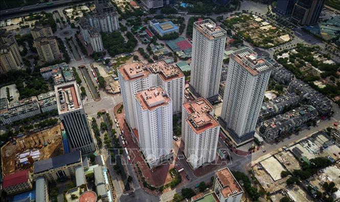 Dự án xây dựng nhà 30T1, 30T2 ô đất A14 Khu đô thị Nam Trung Yên, quận Cầu Giấy sẽ được trưng dụng làm nơi cách ly, lập bệnh viện dã chiến. Ảnh: Thành Đạt - TTXVN
