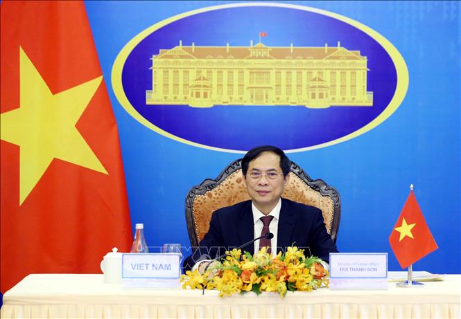 Trong ảnh: Bộ trưởng Bộ Ngoại giao Bùi Thanh Sơn tham dự Hội nghị Quan hệ đối tác Mekong - Hoa Kỳ (MUSP) lần thứ hai theo hình thức trực tuyến. Ảnh: Phạm Kiên - TTXVN