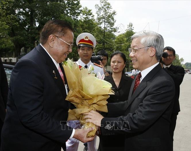 Trong ảnh: Chủ tịch Quốc hội Nguyễn Phú Trọng đón Chủ tịch Quốc hội Thái Lan Chai Chidchob thăm hữu nghị chính thức Việt Nam từ ngày 21 - 22/7/2009. Ảnh: Trí Dũng - TTXVN