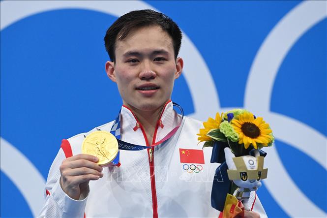 Trong ảnh: VĐV Xie Siyi của Trung Quốc đoạt HCV nội dung nhảy cầu ván mềm 3m nam tại Olympic Tokyo 2020 (Nhật Bản) ngày 3/8/2021. Ảnh: THX/TTXVN
