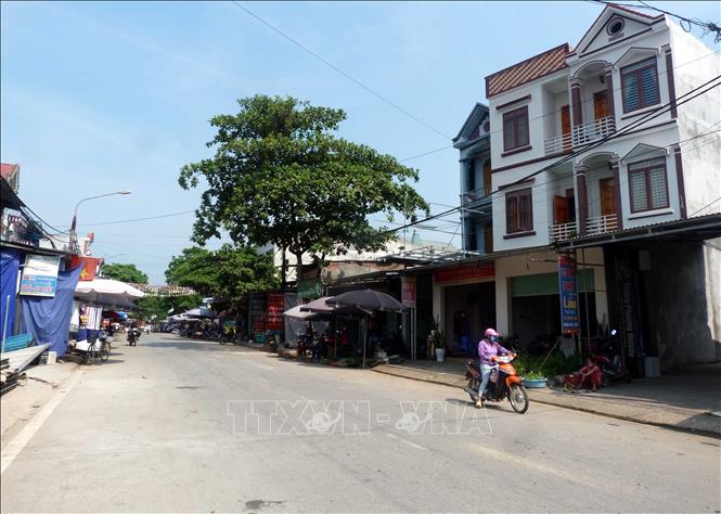 Trong ảnh: Một góc khu vực chợ xã Tân Trào. Ảnh: Vũ Quang – TTXVN