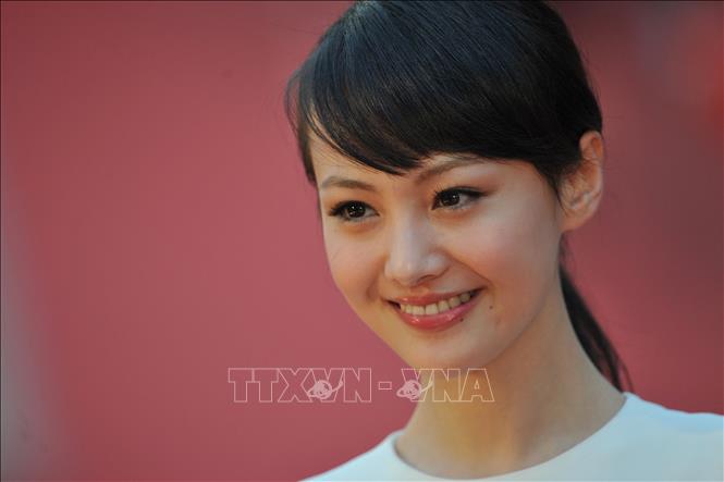 Trong ảnh: (tư liệu) Diễn viên Trịnh Sảng tại lễ trao Giải thưởng điện ảnh Hong Kong lần thứ 31 ngày 5/4/2012. Ảnh: AFP/TTXVN