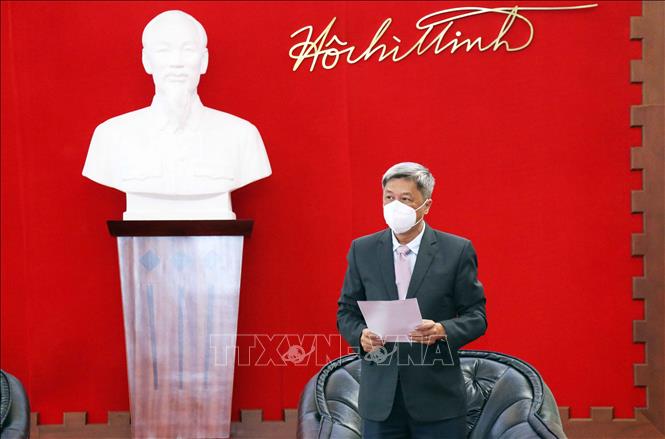 Trong ảnh: Ông Nguyễn Trường Sơn, Thứ trưởng Bộ Y tế phát biểu tại buổi lễ tiếp nhận số thiết bị, vật tư y tế do Chính phủ Ba Lan tặng Việt Nam. Ảnh: Xuân Khu-TTXVN