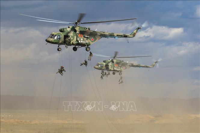 Trong ảnh: Trực thăng vận tải bí mật đưa lực lượng đặc nhiệm đổ bộ luồn sâu, tấn công các mục tiêu trọng yếu ở hậu phương địch. Ảnh: Trần Hiếu - PV TTXVN tại Nga