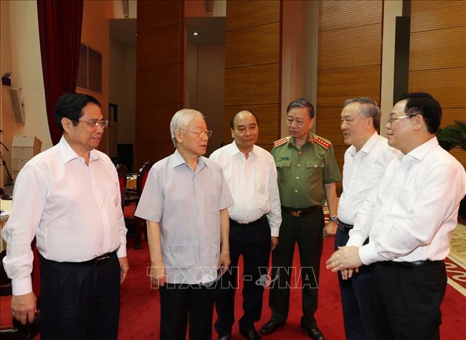 Tổng Bí thư Nguyễn Phú Trọng, các đồng chí lãnh đạo Đảng, Nhà nước và các đại biểu dự hội nghị. Ảnh: Trí Dũng - TTXVN