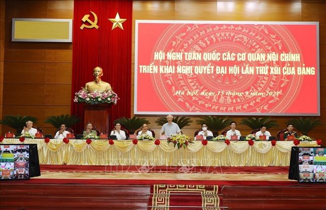 Photo: Party General Secretary Nguyen Phu Trong chairs the national conference of agencies in charge of internal affairs. VNA Photo: Trí Dũng