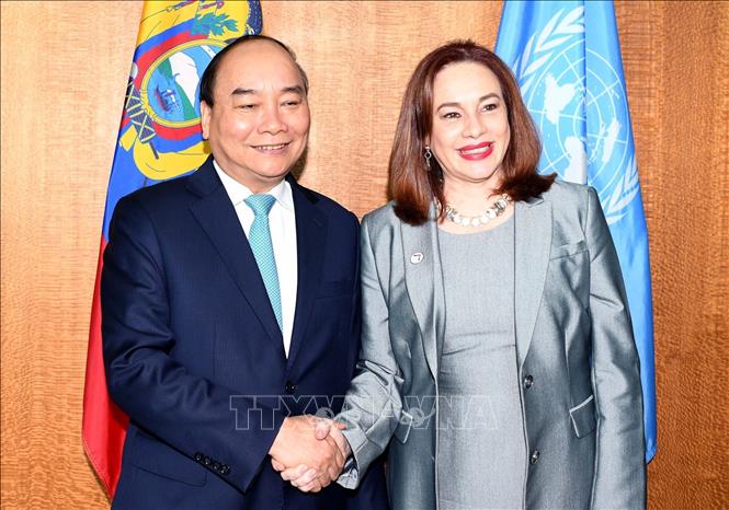 Bên lề Phiên thảo luận Đại hội đồng Liên hợp quốc lần thứ 73, chiều 27/9/2018 (theo giờ địa phương), tại Thành phố New York, Hoa Kỳ, Thủ tướng Nguyễn Xuân Phúc gặp Chủ tịch Đại hội đồng Liên Hợp Quốc Bà Maria Fernanda Espinosa Garces. Ảnh: Thống Nhất –TTXVN