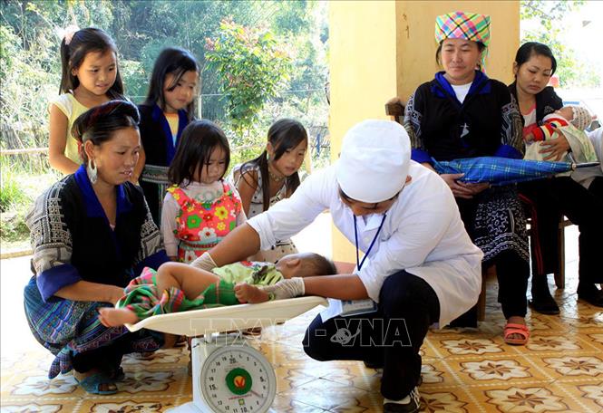 Ngành Y tế tỉnh Yên Bái chú trọng phát triển mạng lưới y tế cơ sở, kịp thời chăm sóc sức khỏe ban đầu cho nhân dân và tránh quá tải cho các cơ sở y tế tuyến trên. Ảnh: Dương Ngọc – TTXVN