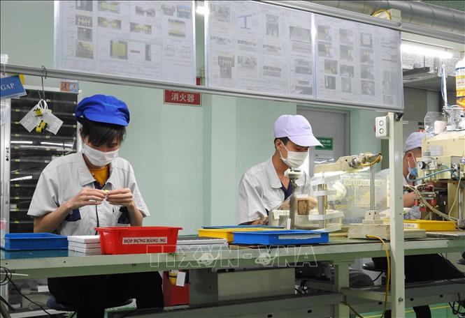 Photo: A plant of the Tabuchi Electric Vietnam Co. Ltd in Dai Dong-Hoan Son industrial park in the northern province of Bac Ninh. VNA Photo: Thái Hùng