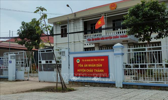 Trong ảnh: Trụ sở Tòa án Nhân dân huyện Châu Thành. Ảnh: Lê Đức Hoảnh-TTXVN