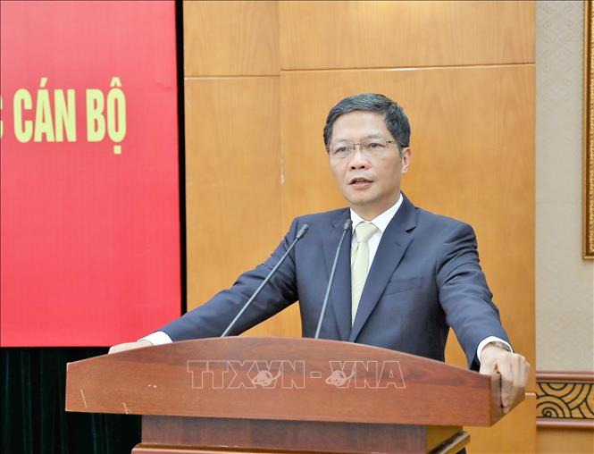 Đồng chí Trần Tuấn Anh, Ủy viên Bộ Chính trị, Trưởng Ban Kinh tế Trung ương phát biểu tại hội nghị. Ảnh: TTXVN 