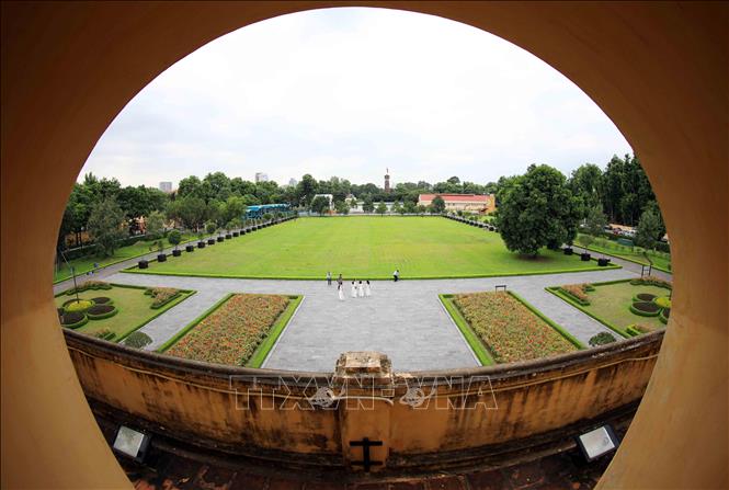 Sân Cột cờ Hà Nội, nơi tổ chức lễ chào cờ đầu tiên trong ngày giải phóng Thủ đô, chiều 10/10/1954. Ảnh: Thanh Tùng - TTXVN