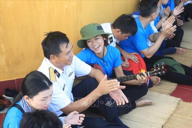 Trong ảnh: Đoàn viên thanh niên tham gia hành trình 